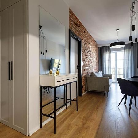 Golden Apartments Wroclaw - Great Location - Cozy And Bright&Janapawla19 외부 사진