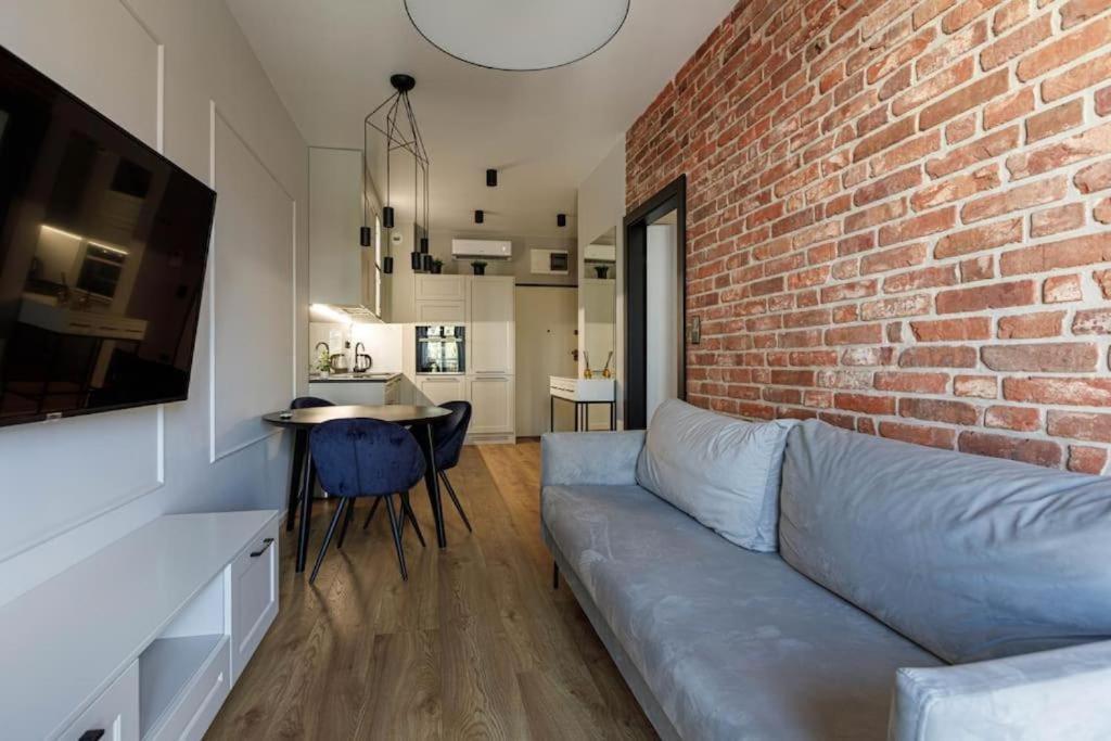 Golden Apartments Wroclaw - Great Location - Cozy And Bright&Janapawla19 외부 사진